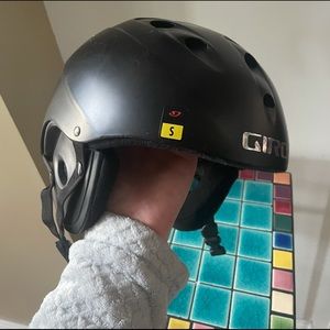 Ski helmet size small (adult)
